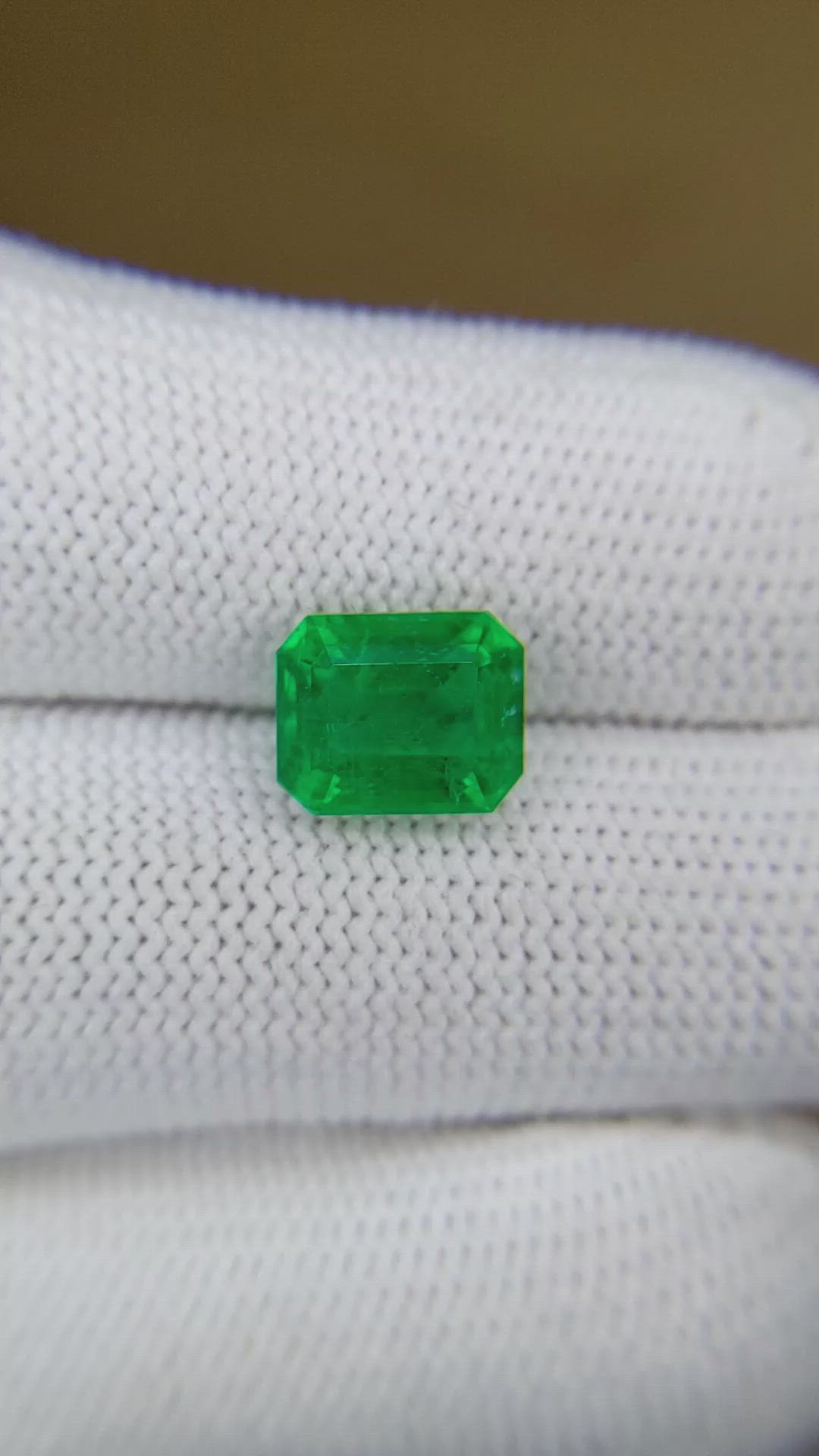 2.97 Ct. Emerald from Zambia Size Video