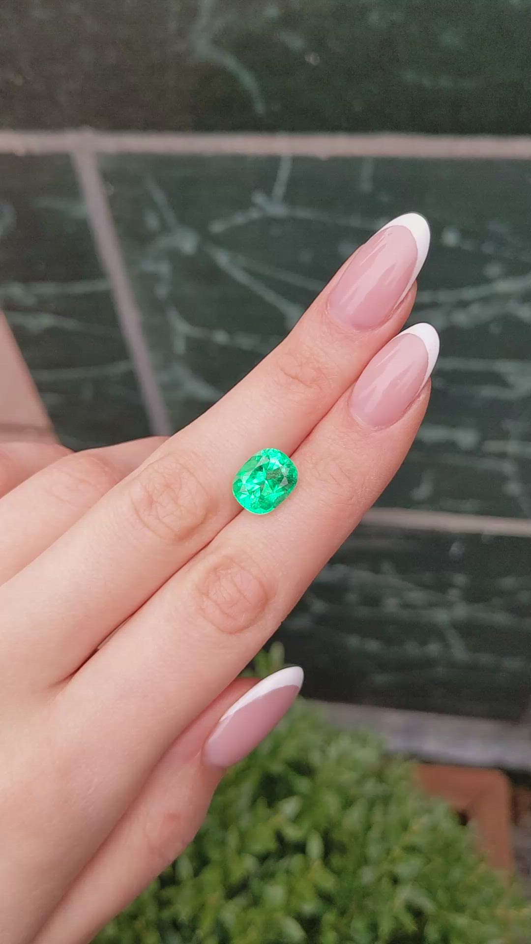 3.96 Ct. Emerald from Colombia Size Video