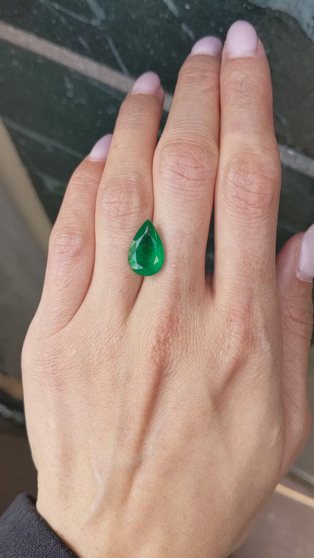 4.53 Ct. Emerald from Zambia Size Video