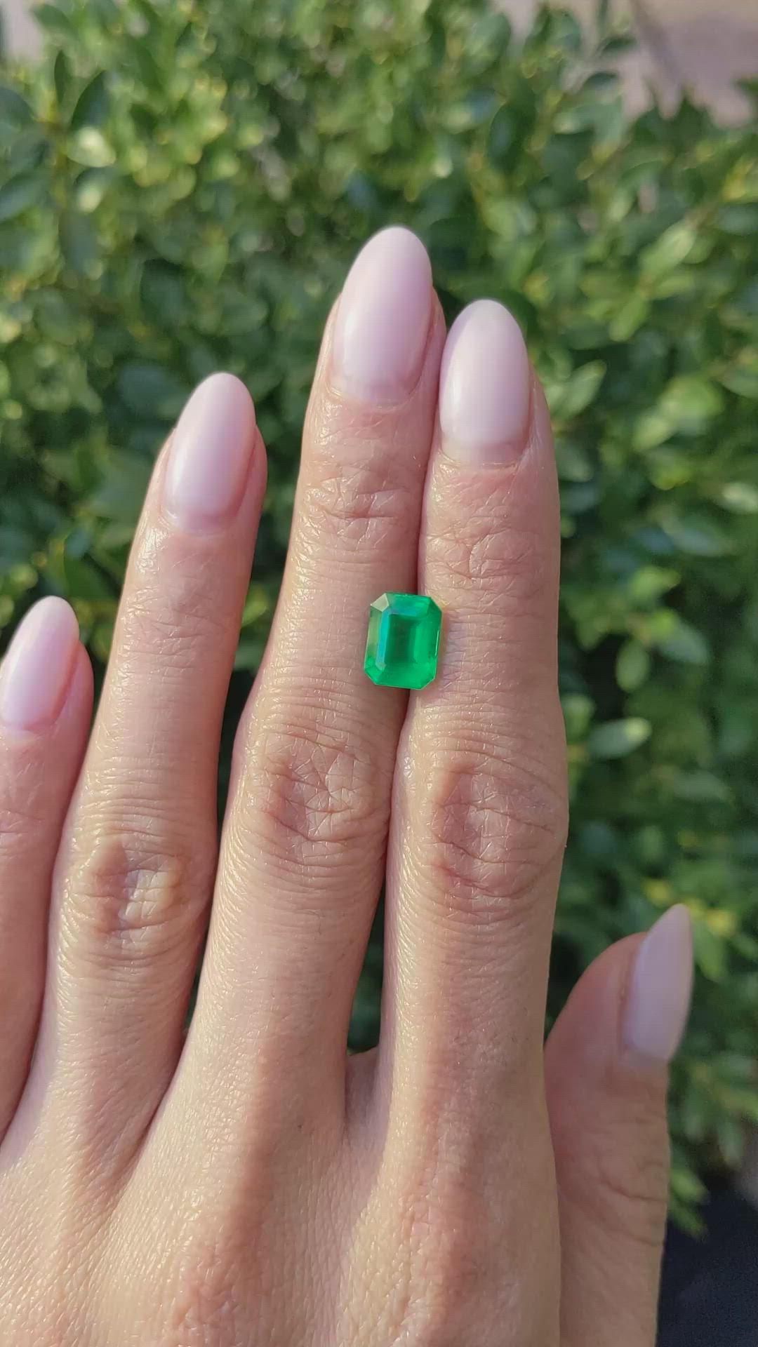 2.35 Ct. Emerald from Zambia Size Video