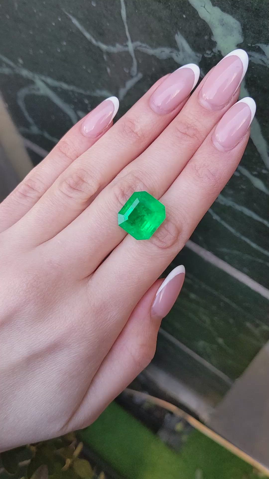 13.21 Ct. Emerald from Colombia Size Video
