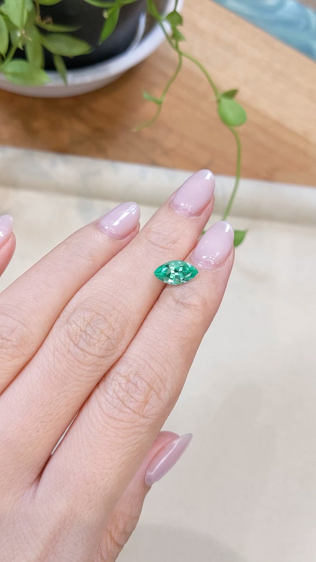 1.33 Ct. Emerald from Russia Size Video
