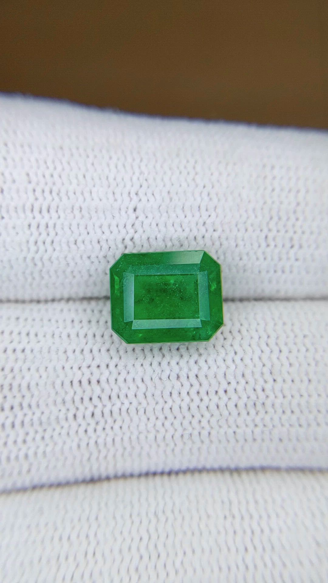 3.80 Ct. Emerald from Zambia Size Video