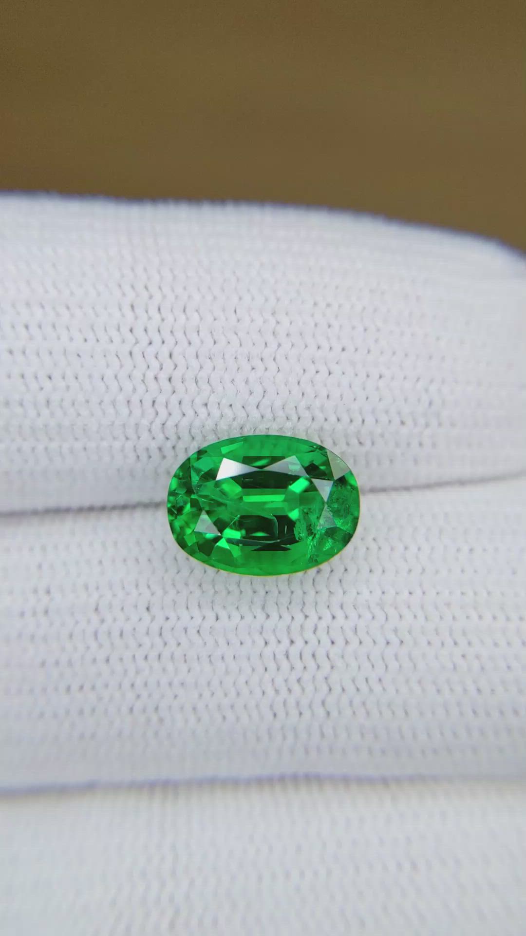 3.00 Ct. Emerald from Zambia Size Video