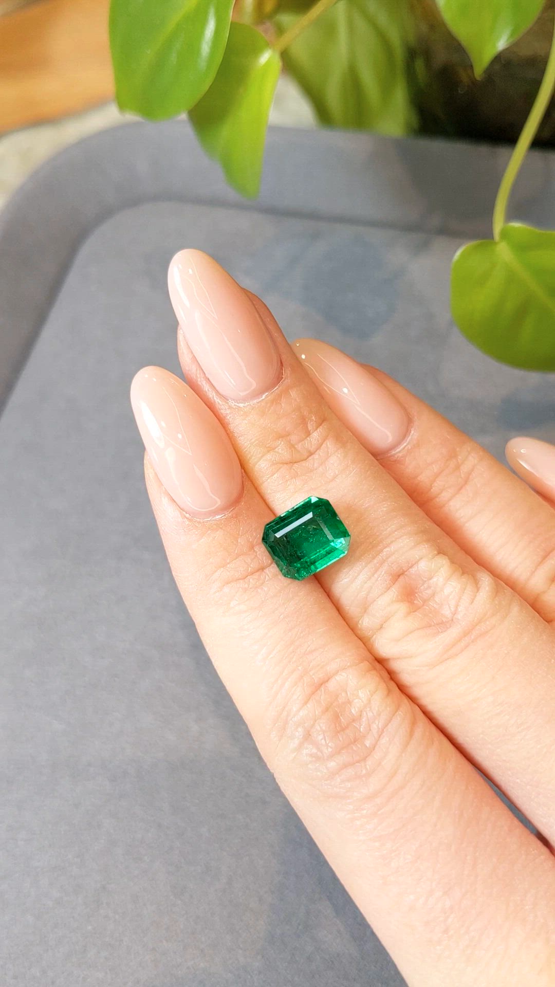 2.94 Ct. Emerald from Zambia Size Video