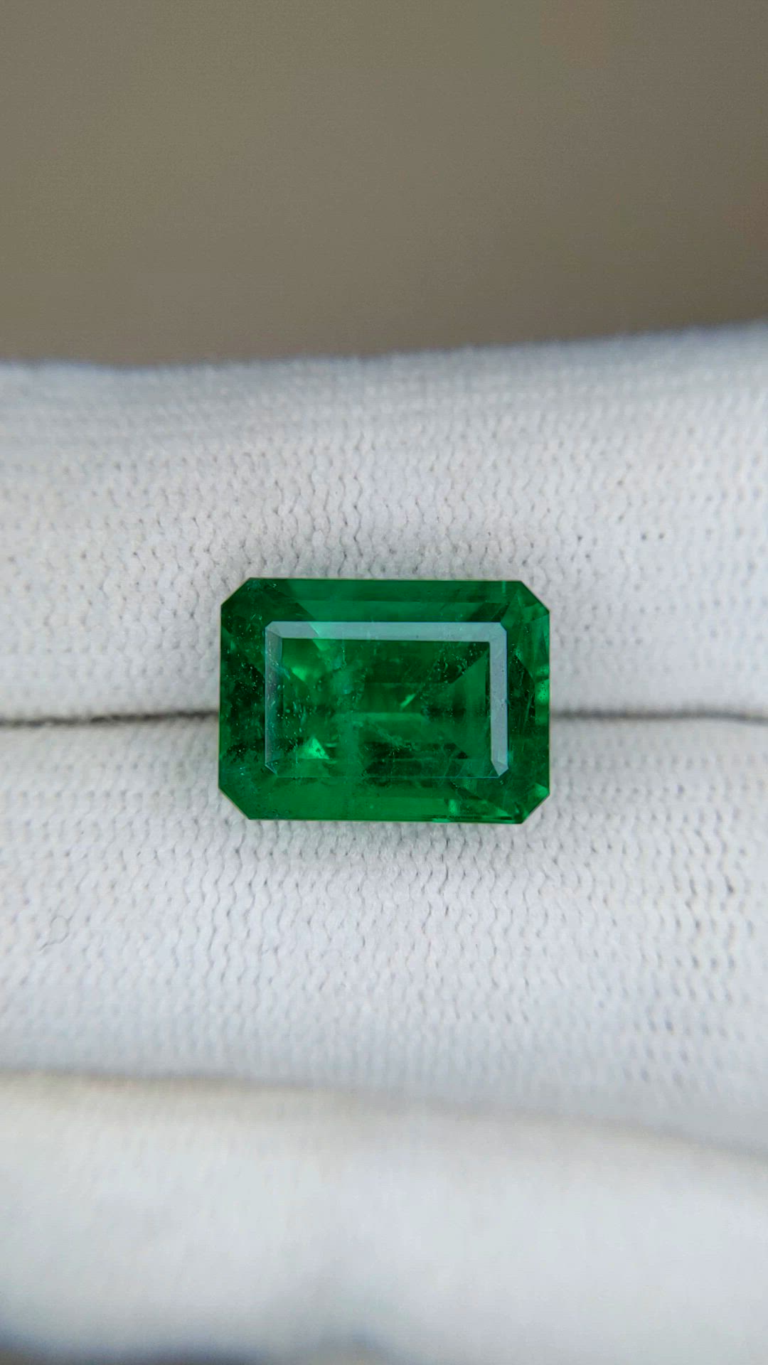 6.08 Ct. Emerald from Zambia Size Video