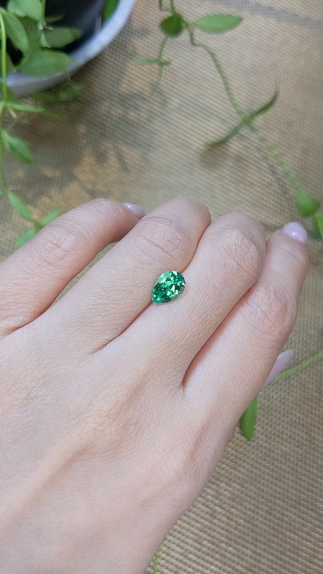 1.32 Ct. Emerald from Russia Size Video