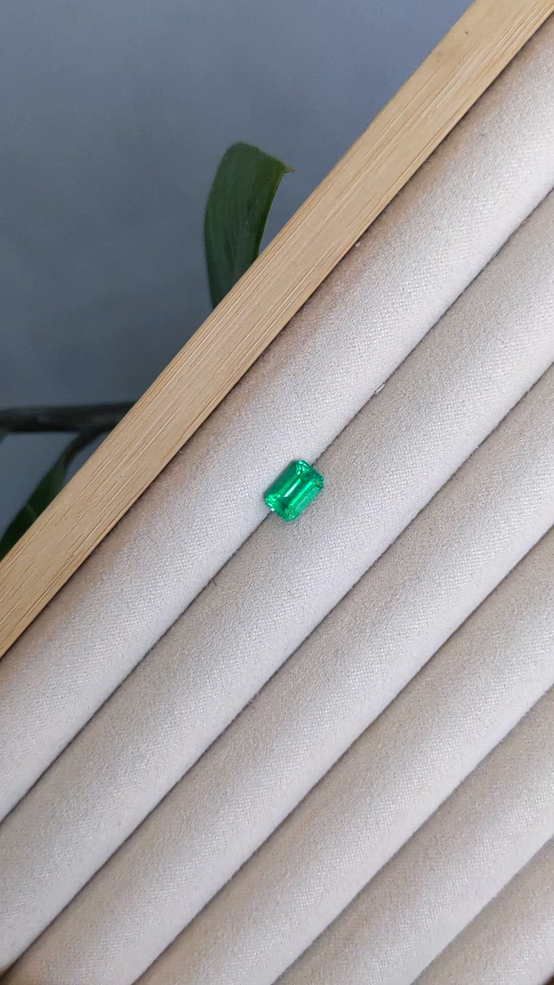 1.25 Ct. Emerald from Russia Size Video
