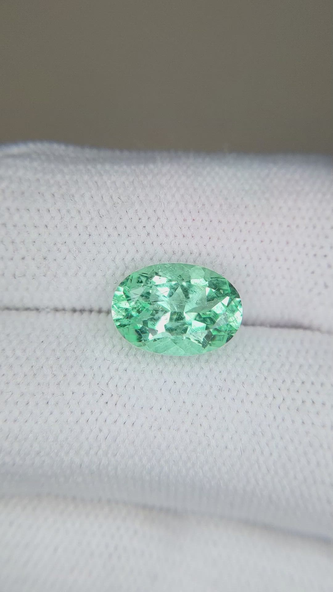 3.27 Ct. Emerald from Russia Size Video