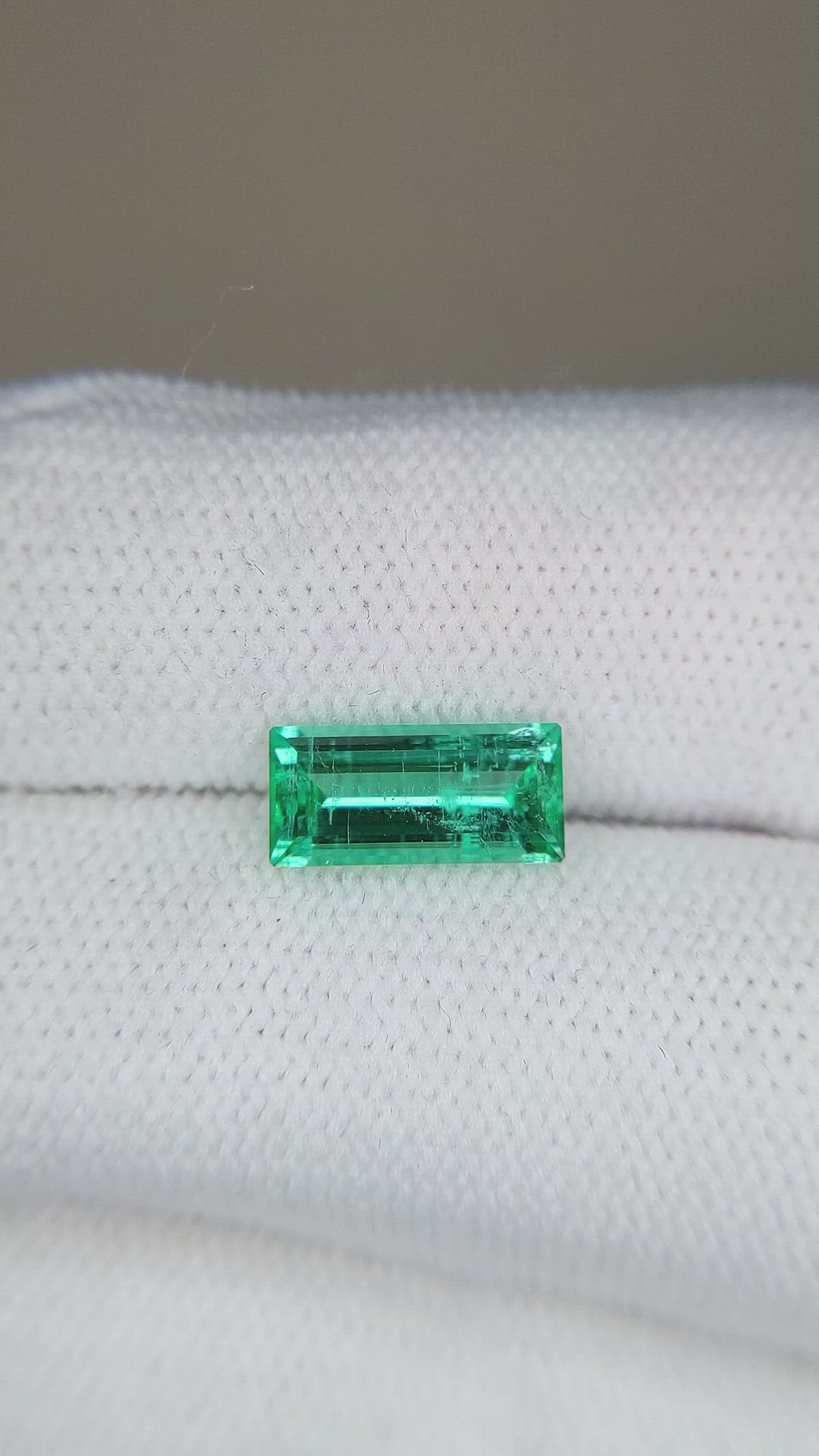 1.49 Ct. Emerald from Russia Size Video