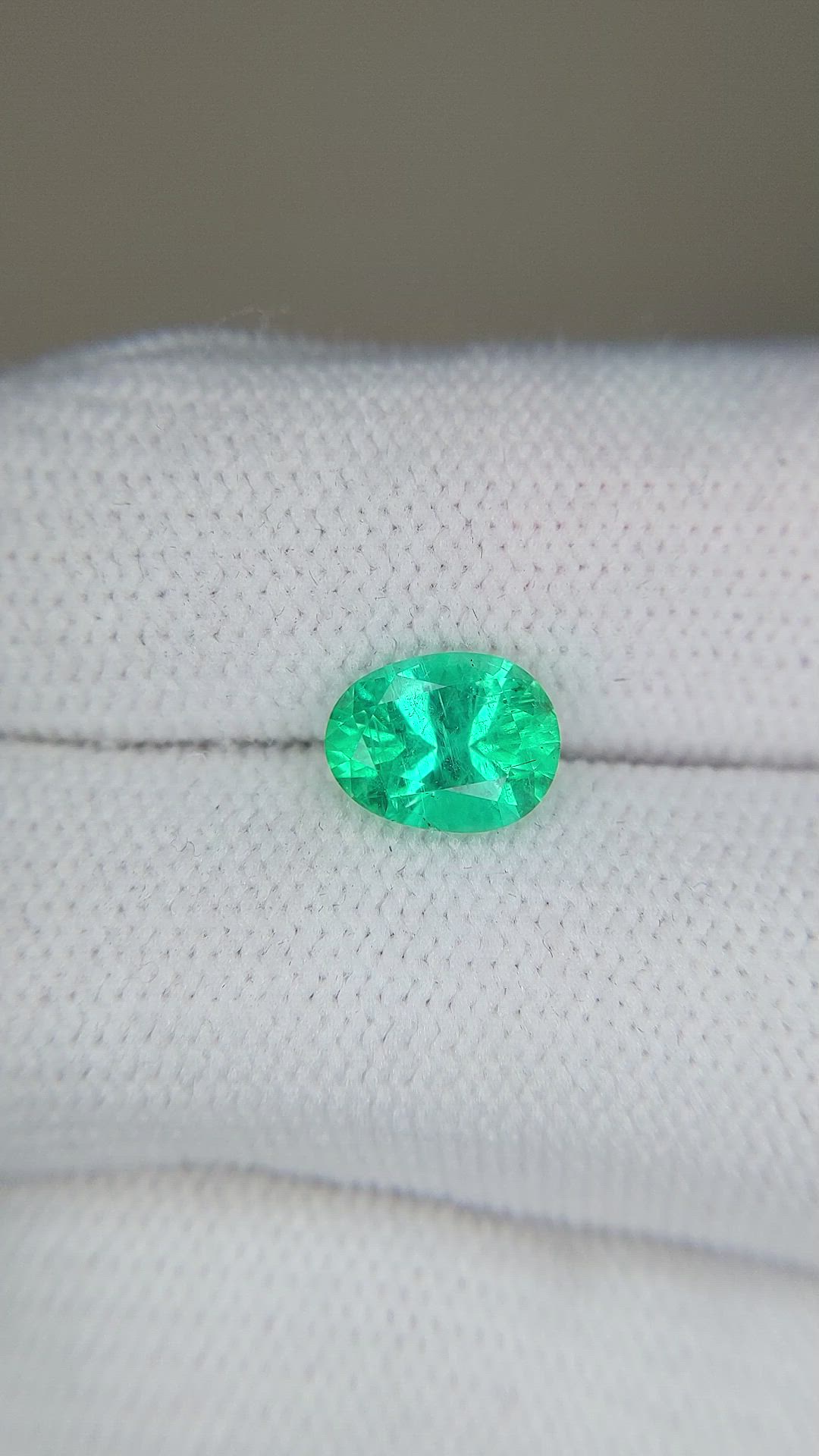1.36 Ct. Emerald from Russia Size Video