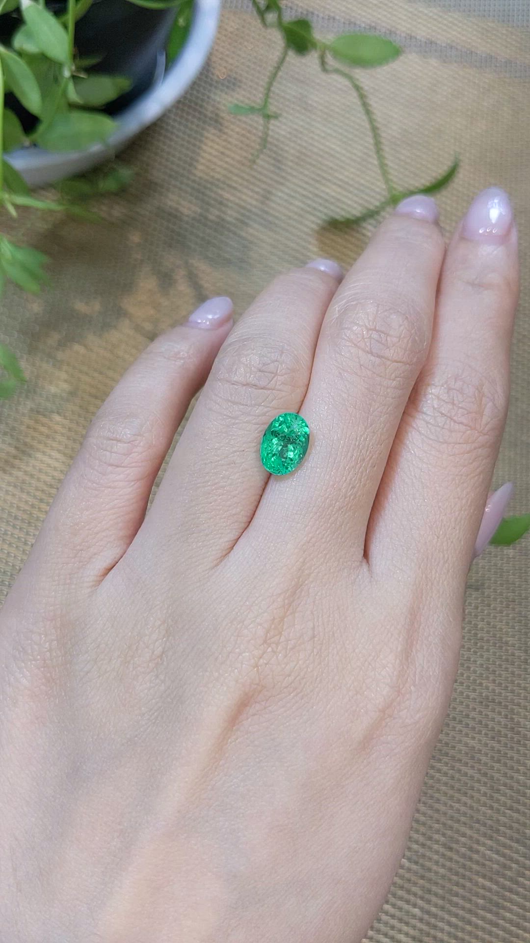 2.07 Ct. Emerald from Russia Size Video