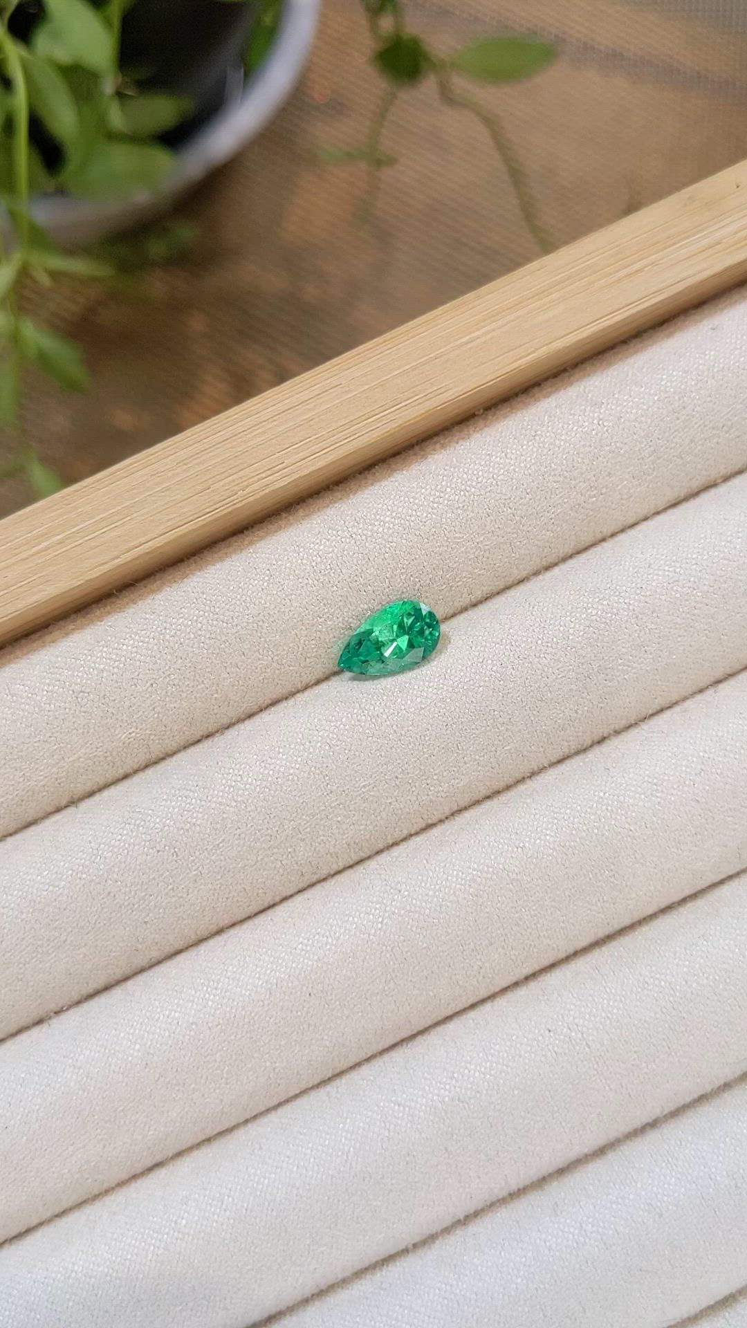 1.32 Ct. Emerald from Russia Size Video