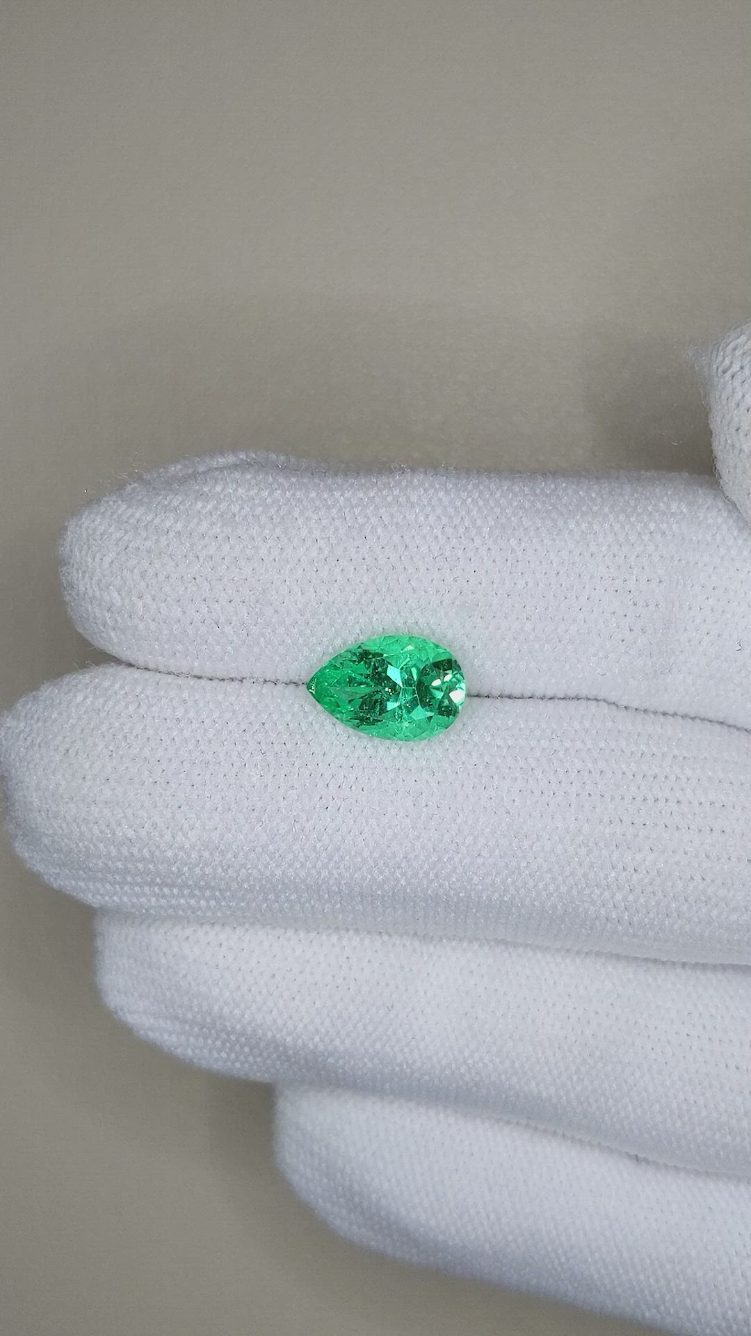 1.99 Ct. Emerald from Russia Size Video