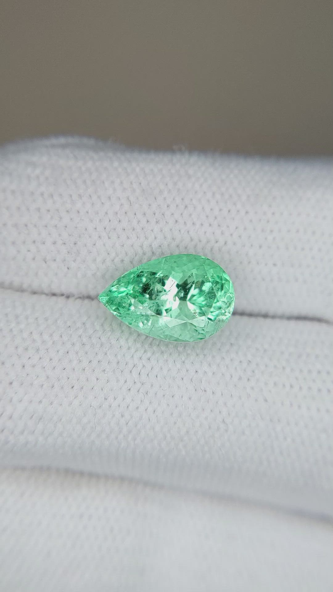 3.23 Ct. Emerald from Russia Size Video