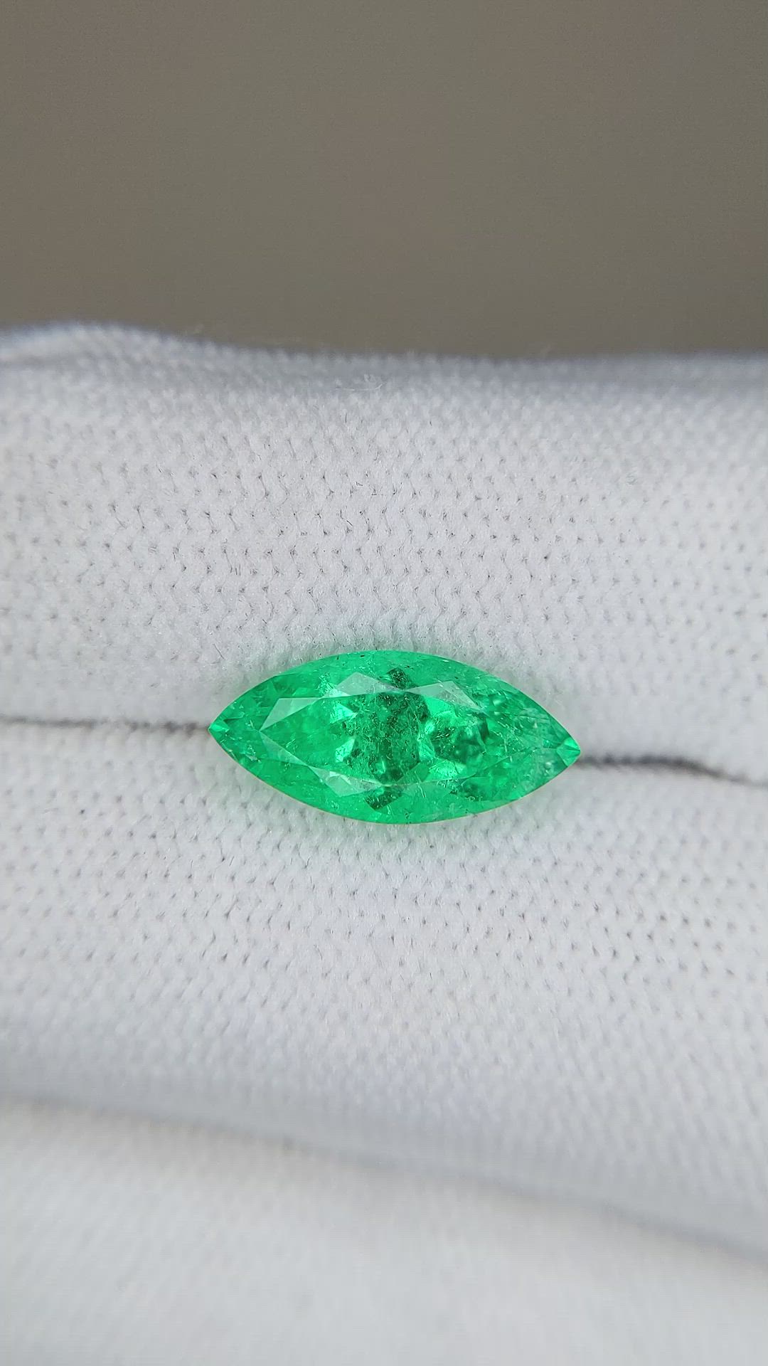 2.44 Ct. Emerald from Russia Size Video