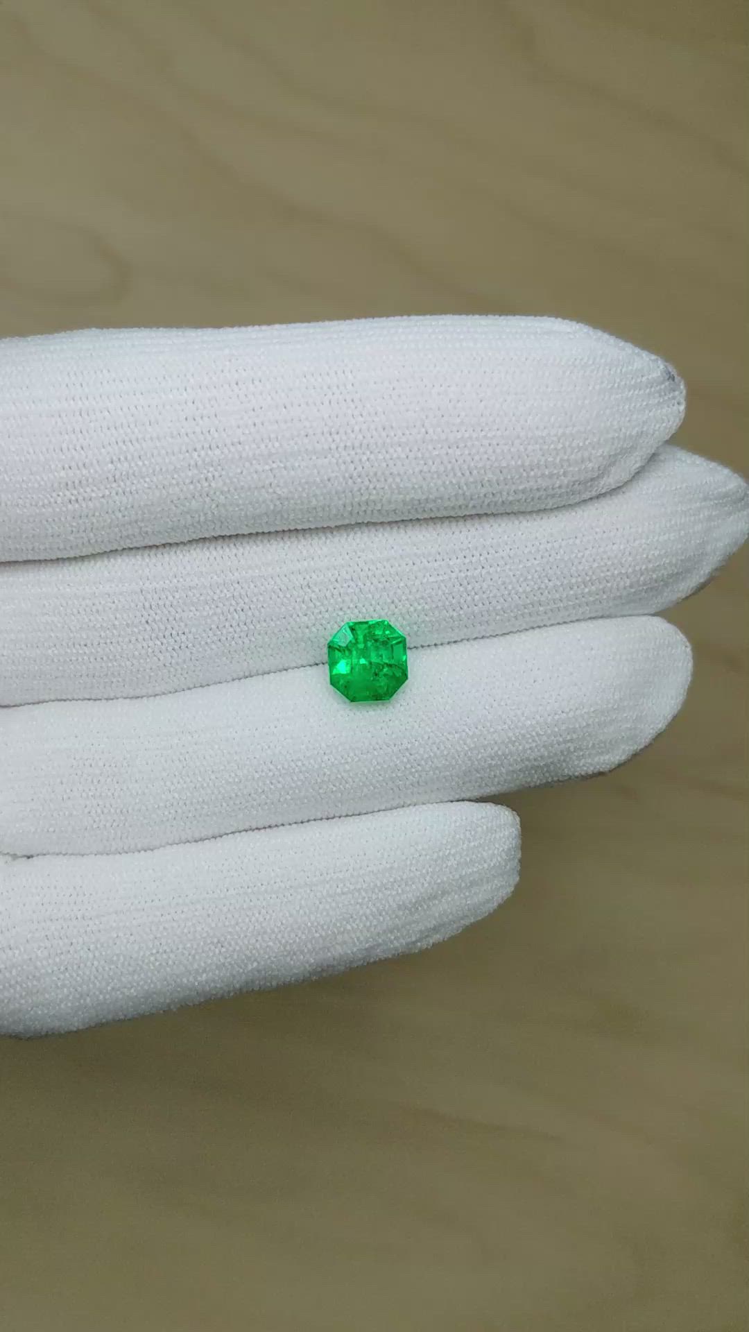 2.36 Ct. Emerald from Colombia Size Video