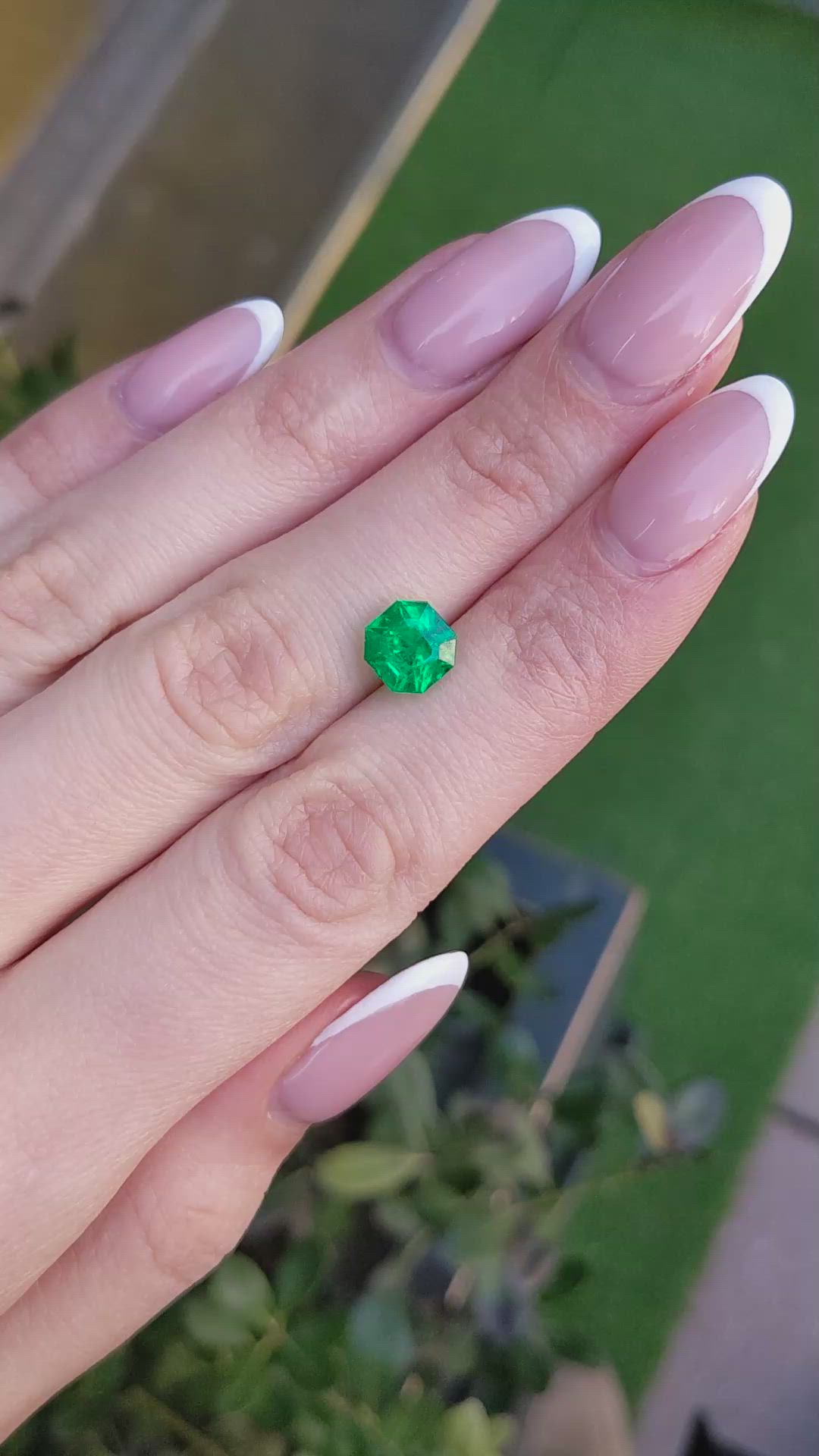 2.36 Ct. Emerald from Colombia Size Video