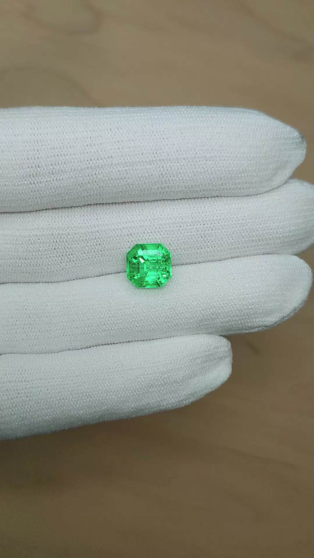 3.76 Ct. Emerald from Colombia Size Video