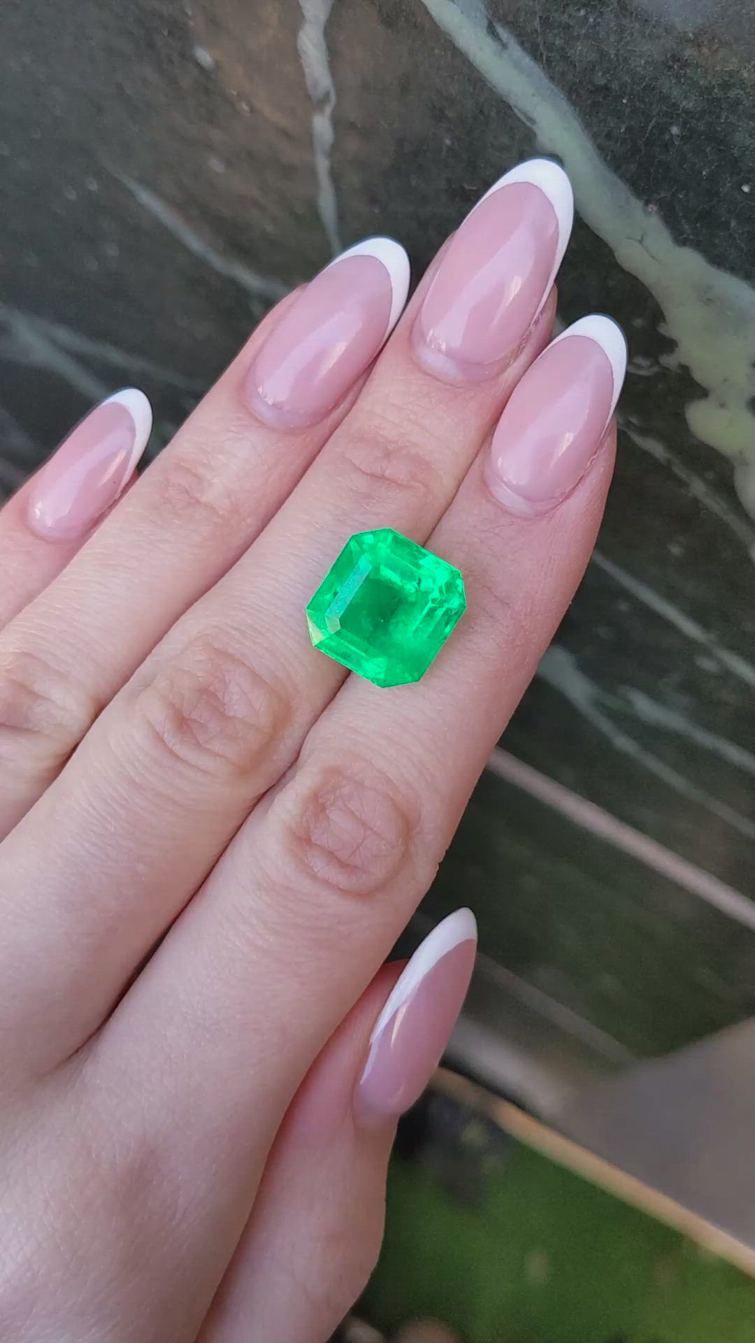11.62 Ct. Emerald from Colombia Size Video