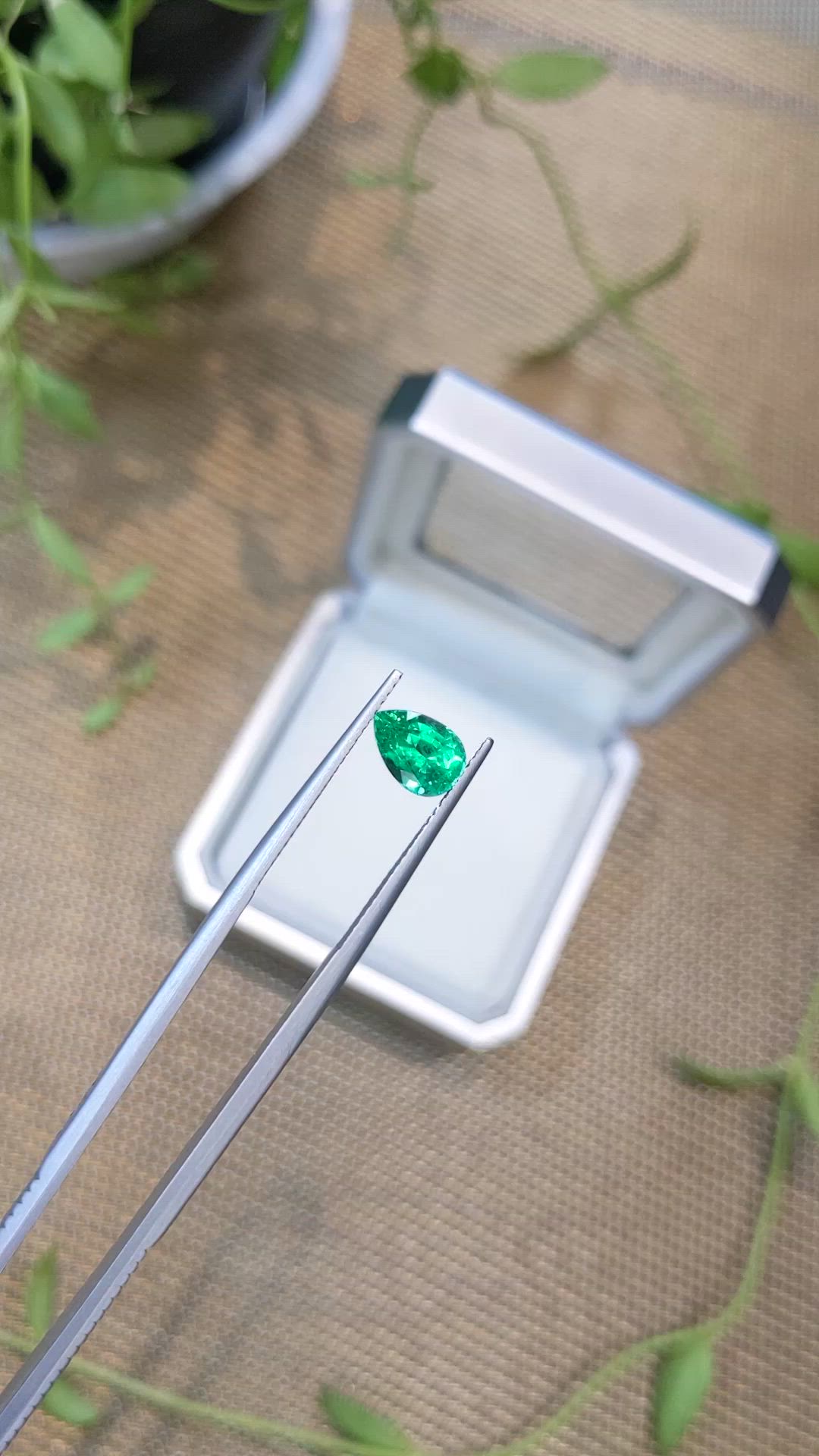 1.33 Ct. Emerald from Russia Size Video