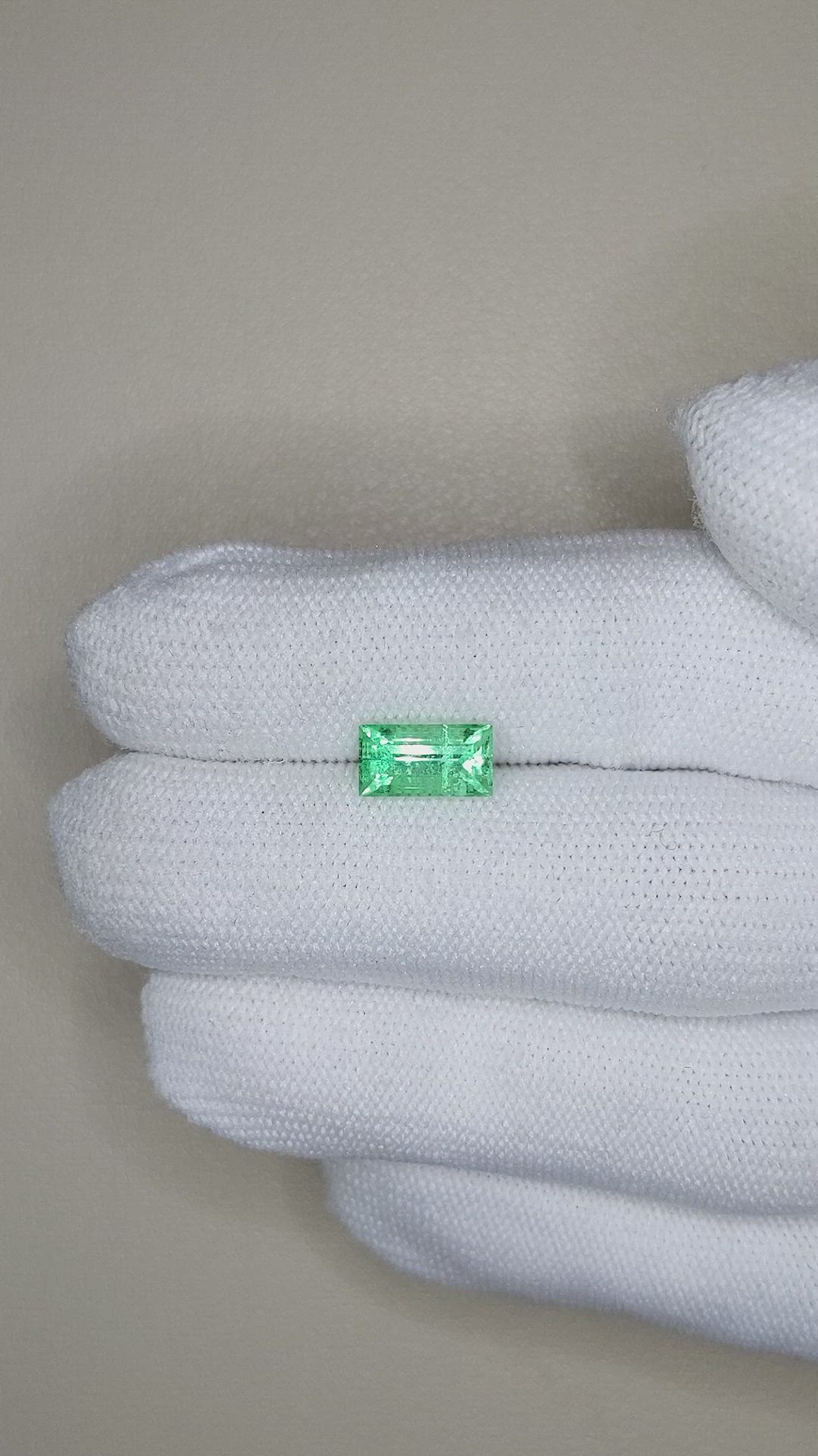 1.65 Ct. Emerald from Russia Size Video