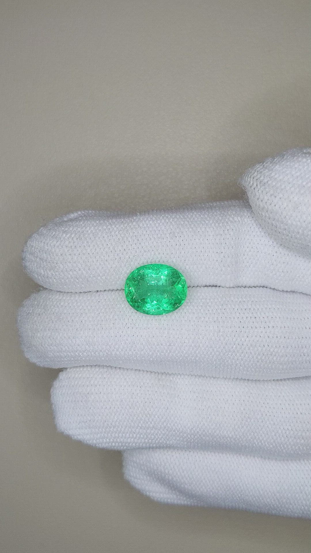 3.69 Ct. Emerald from Russia Size Video
