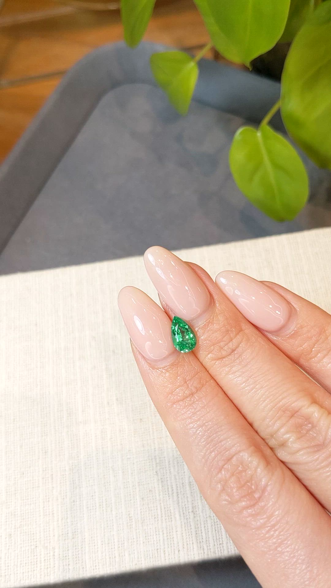 1.06 Ct. Emerald from Russia Size Video