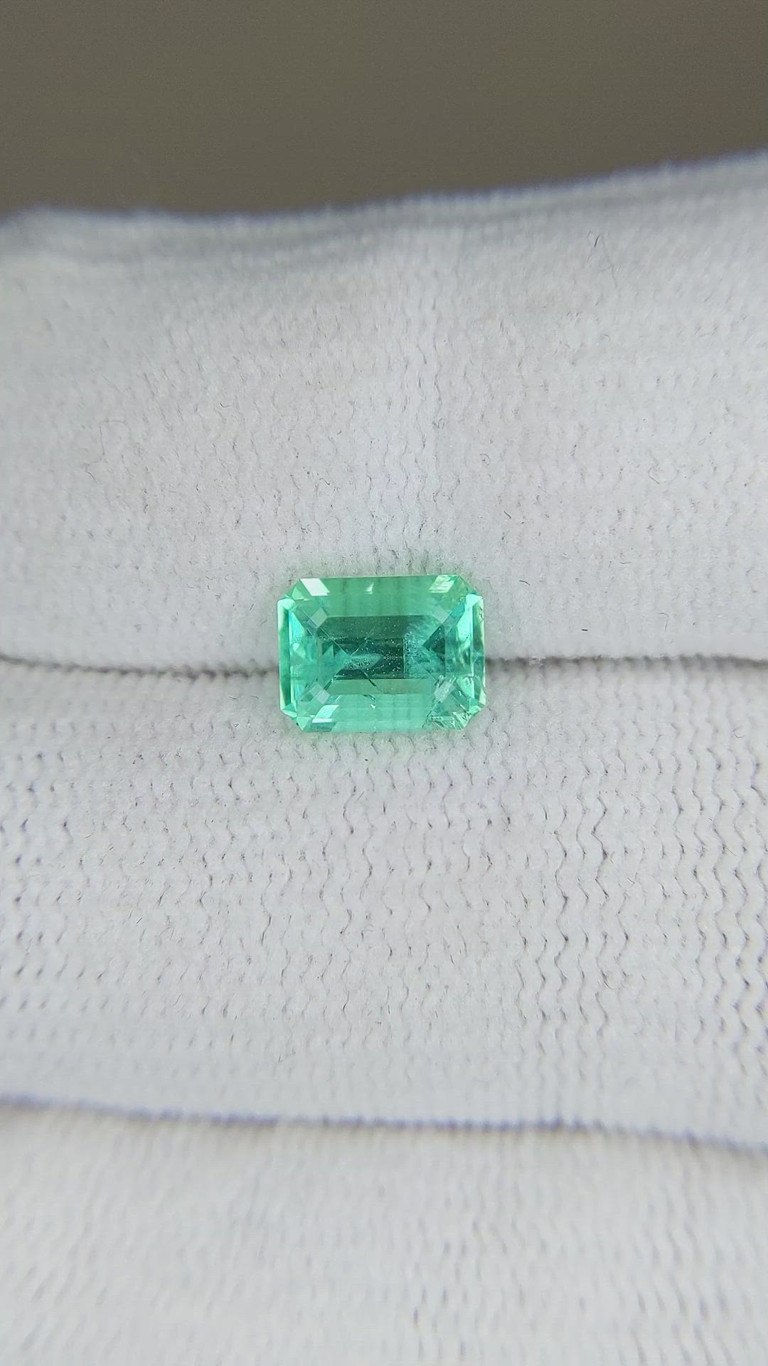 1.34 Ct. Emerald from Russia Size Video
