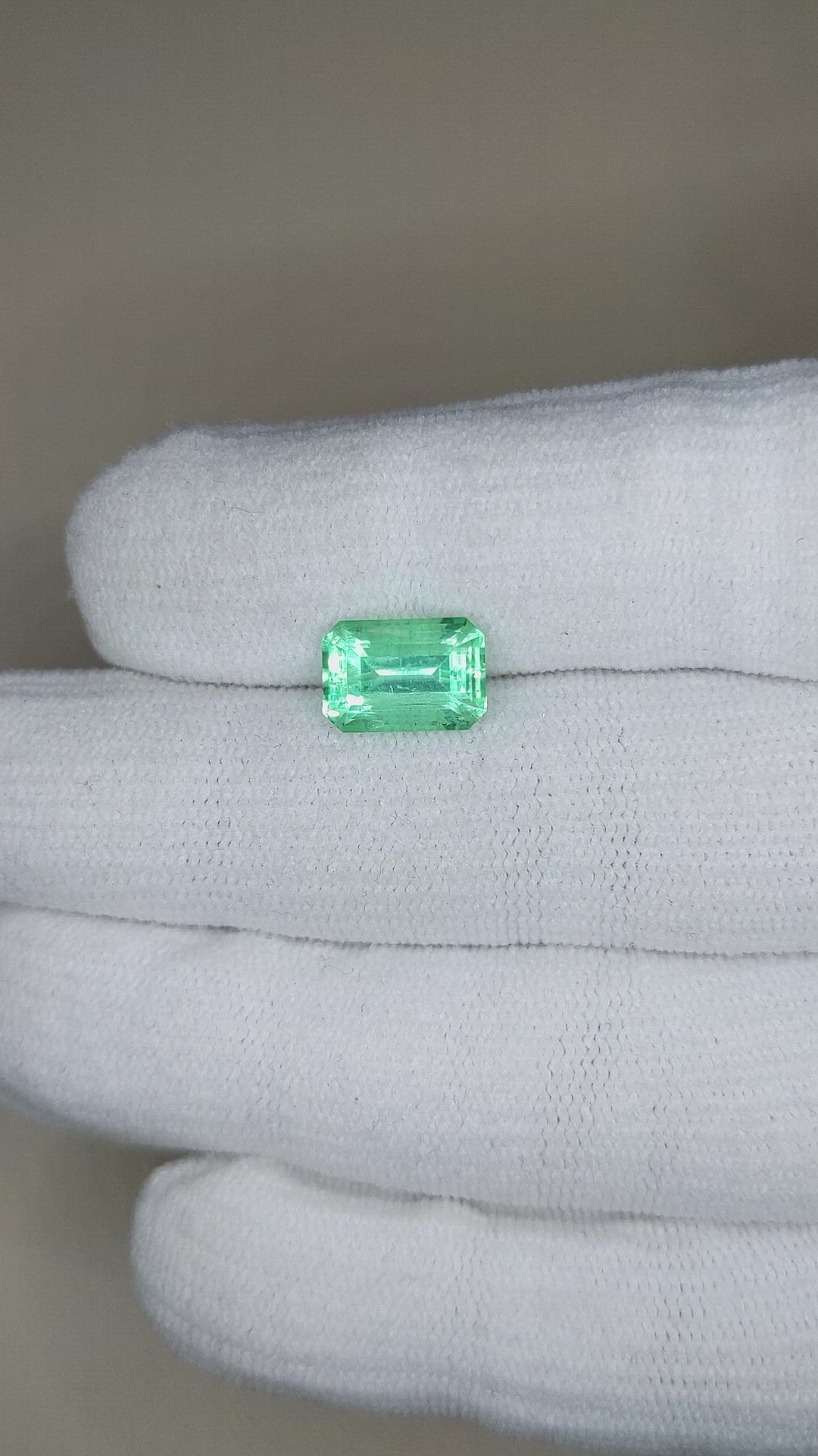 3.13 Ct. Emerald from Russia Size Video