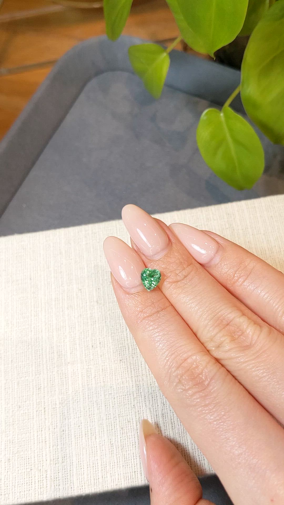1.02 Ct. Emerald from Russia Size Video