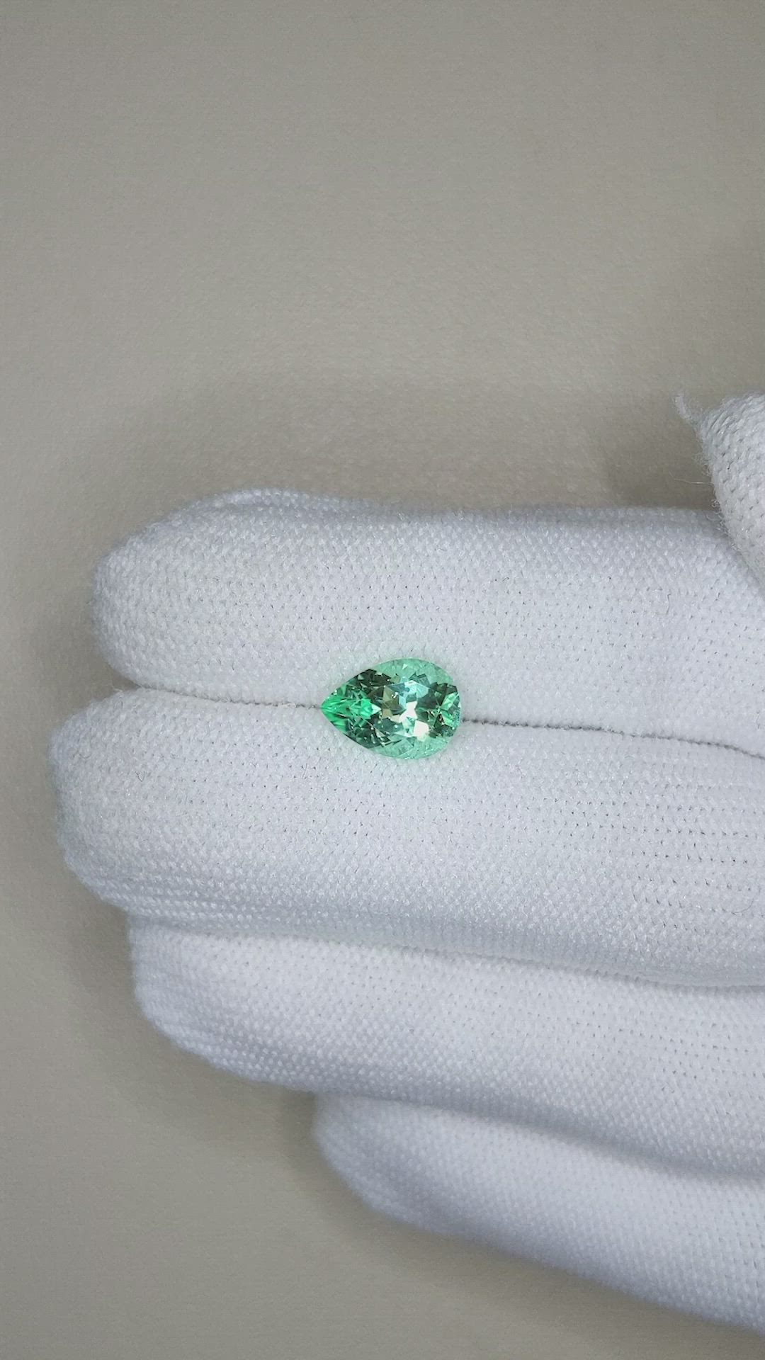 1.77 Ct. Emerald from Russia Size Video