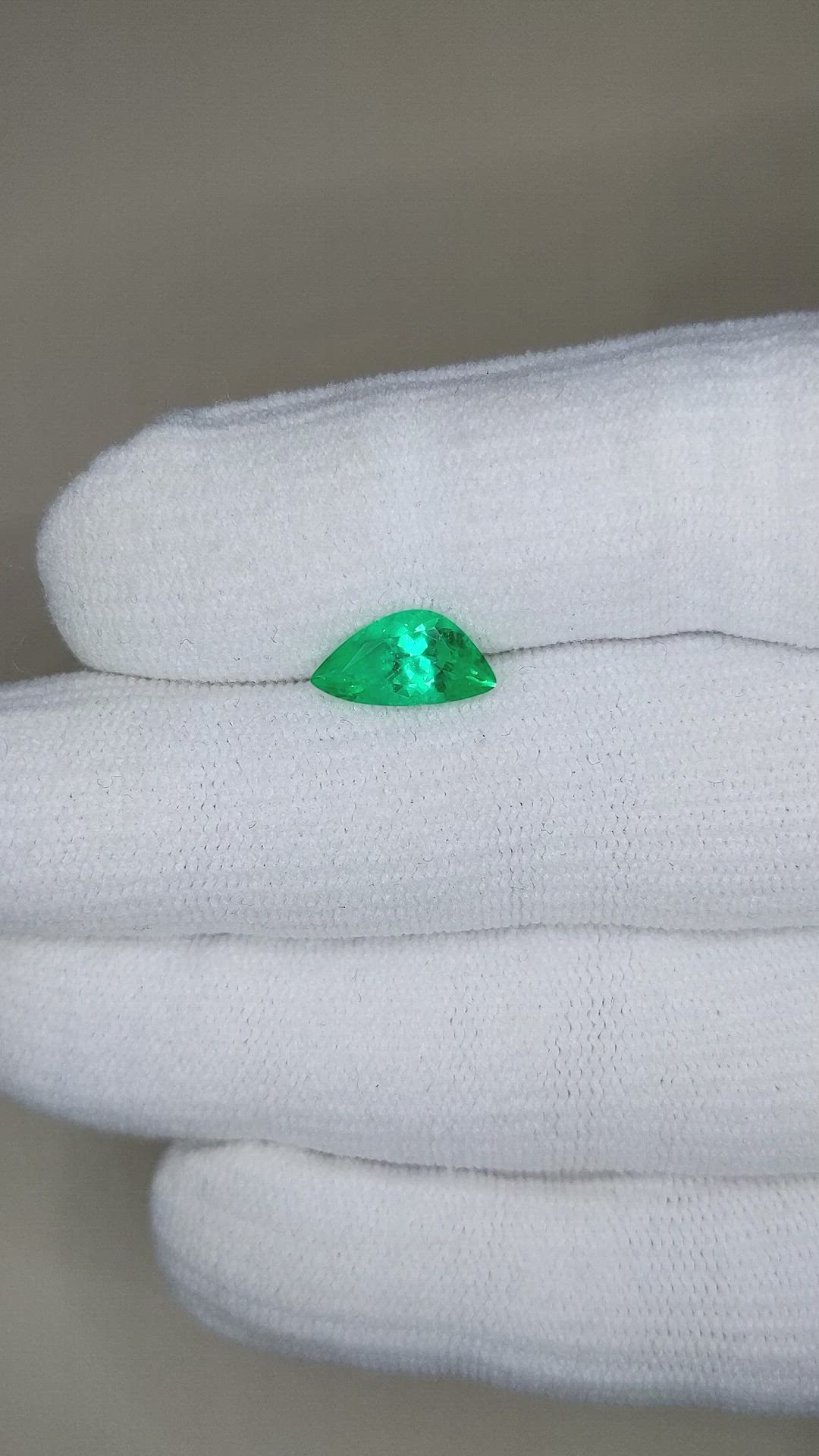 1.57 Ct. Emerald from Russia Size Video