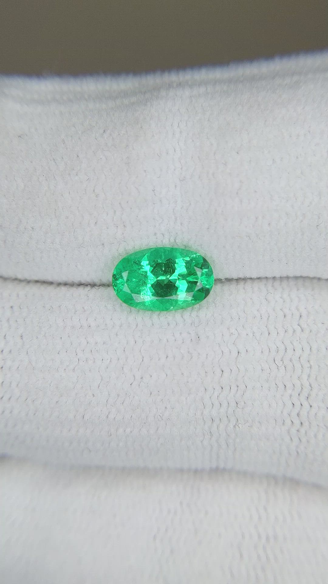 1.12 Ct. Emerald from Russia Size Video