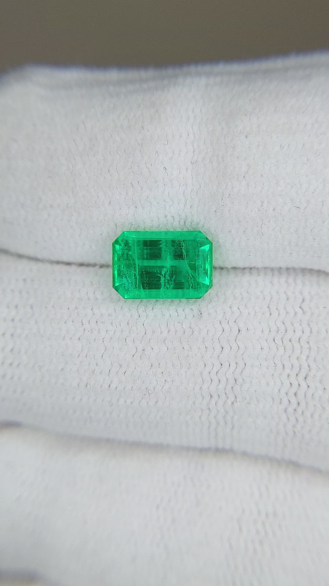 2.11 Ct. Emerald from Russia Size Video