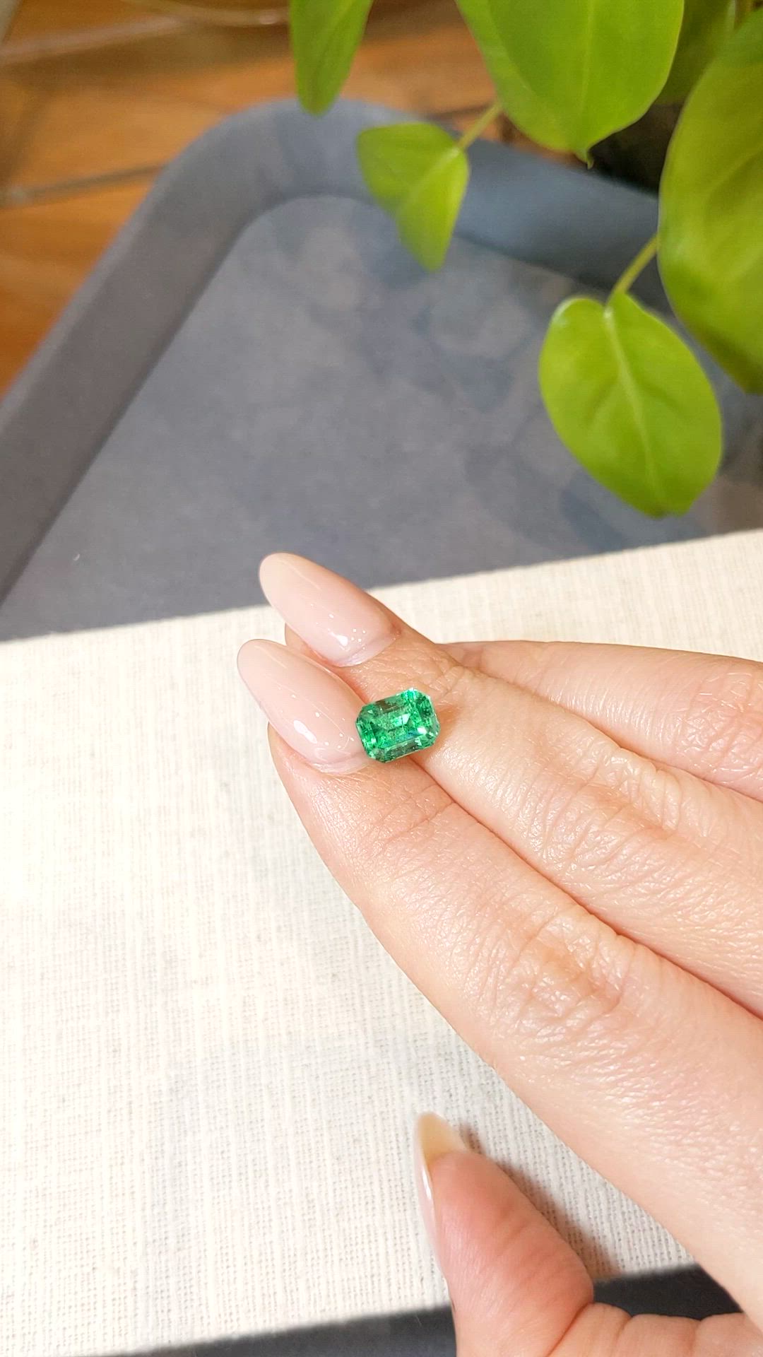 2.15 Ct. Emerald from Russia Size Video