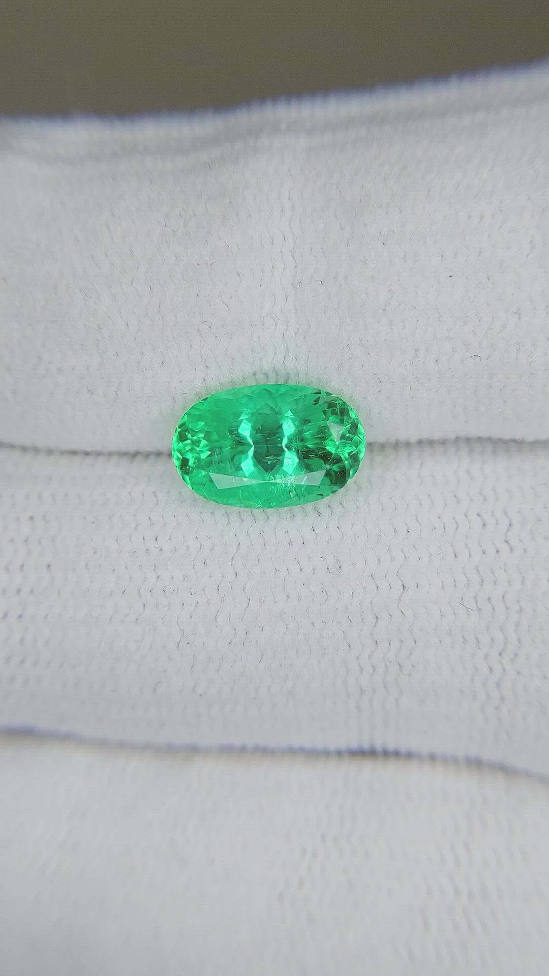 2.09 Ct. Emerald from Russia Size Video