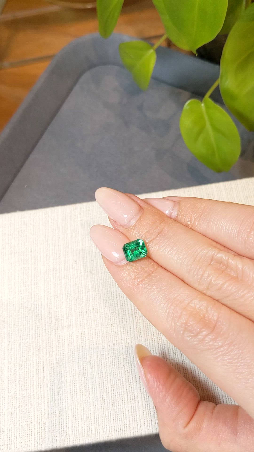 1.55 Ct. Emerald from Russia Size Video