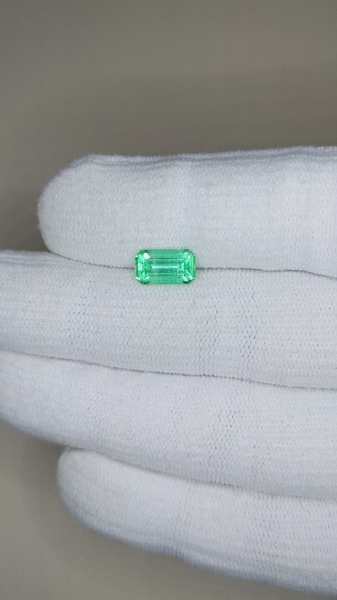 1.44 Ct. Emerald from Russia Size Video