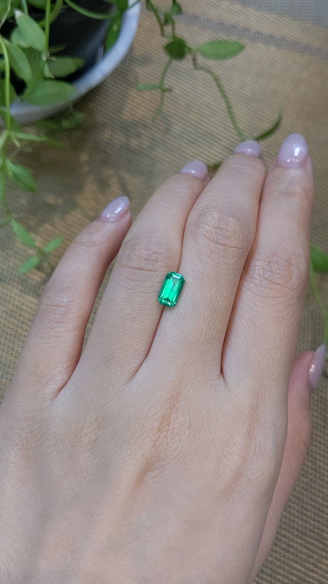 1.10 Ct. Emerald from Russia Size Video