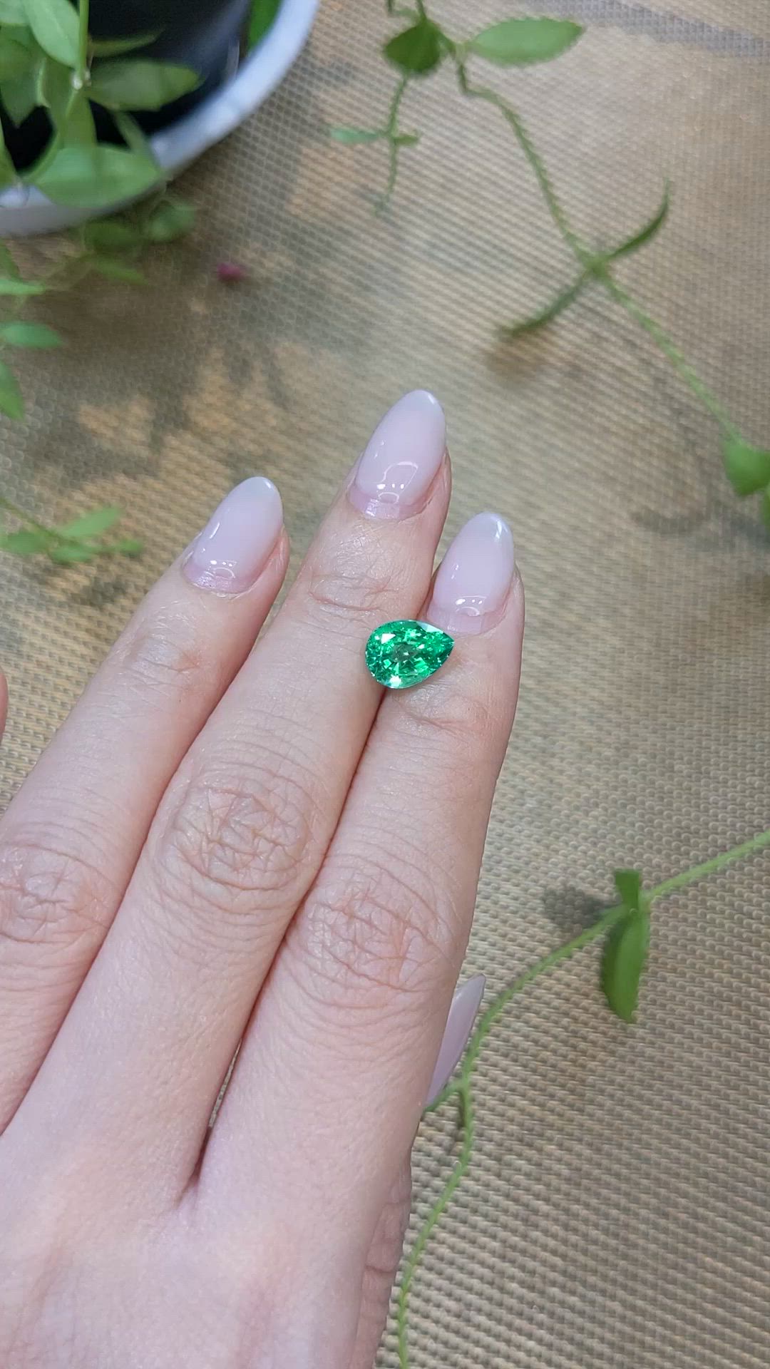 1.94 Ct. Emerald from Russia Size Video