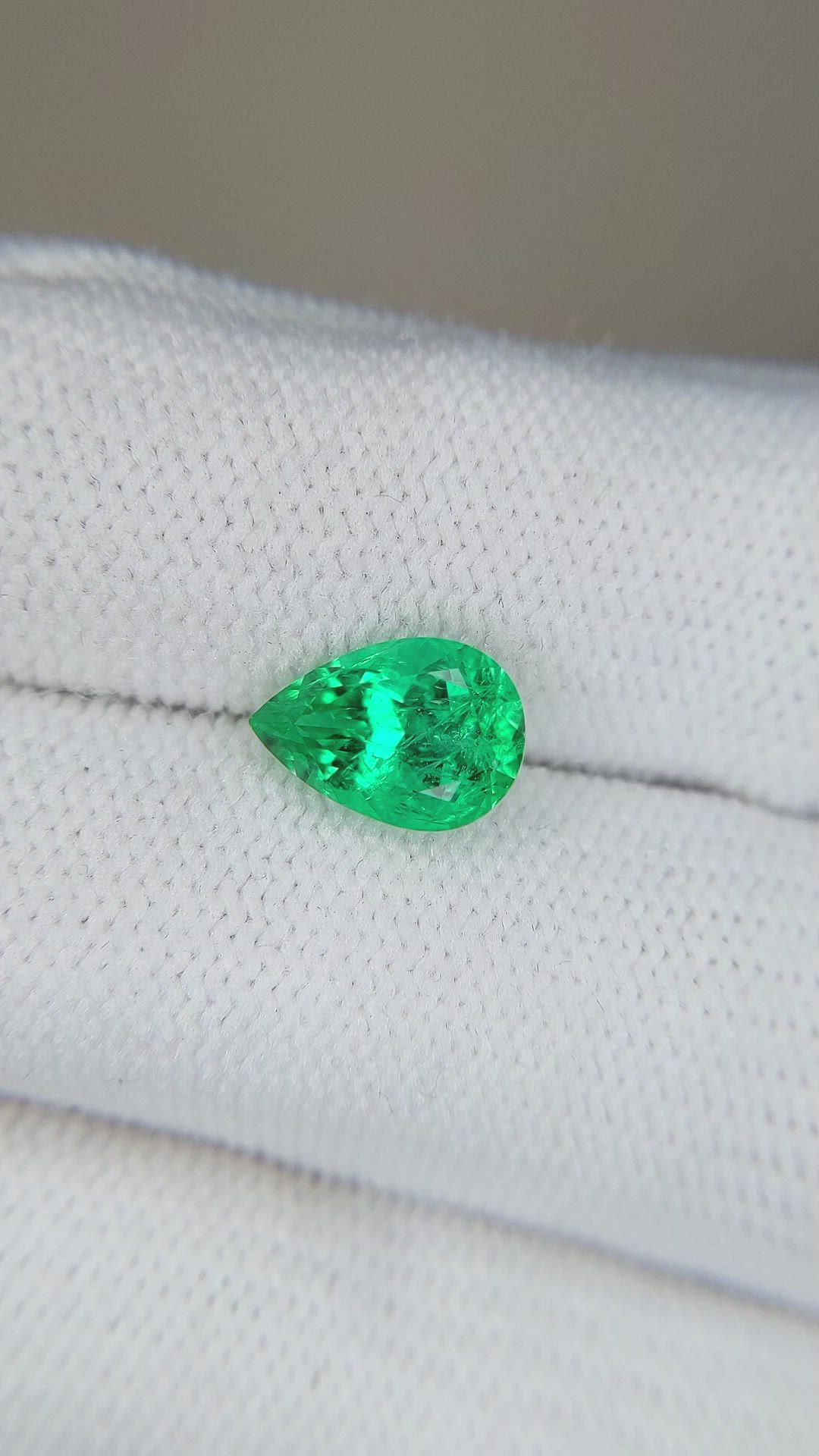 1.88 Ct. Emerald from Russia Size Video