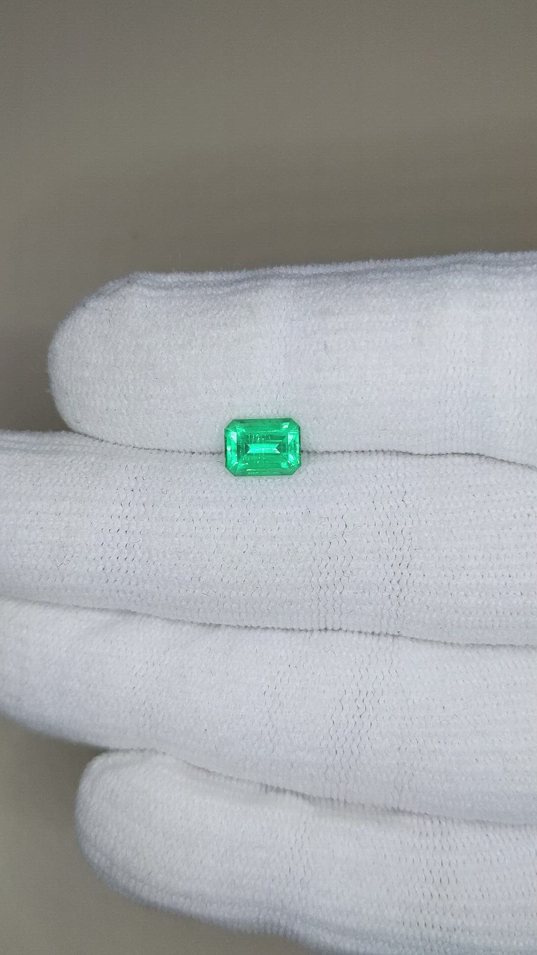 1.24 Ct. Emerald from Russia Size Video
