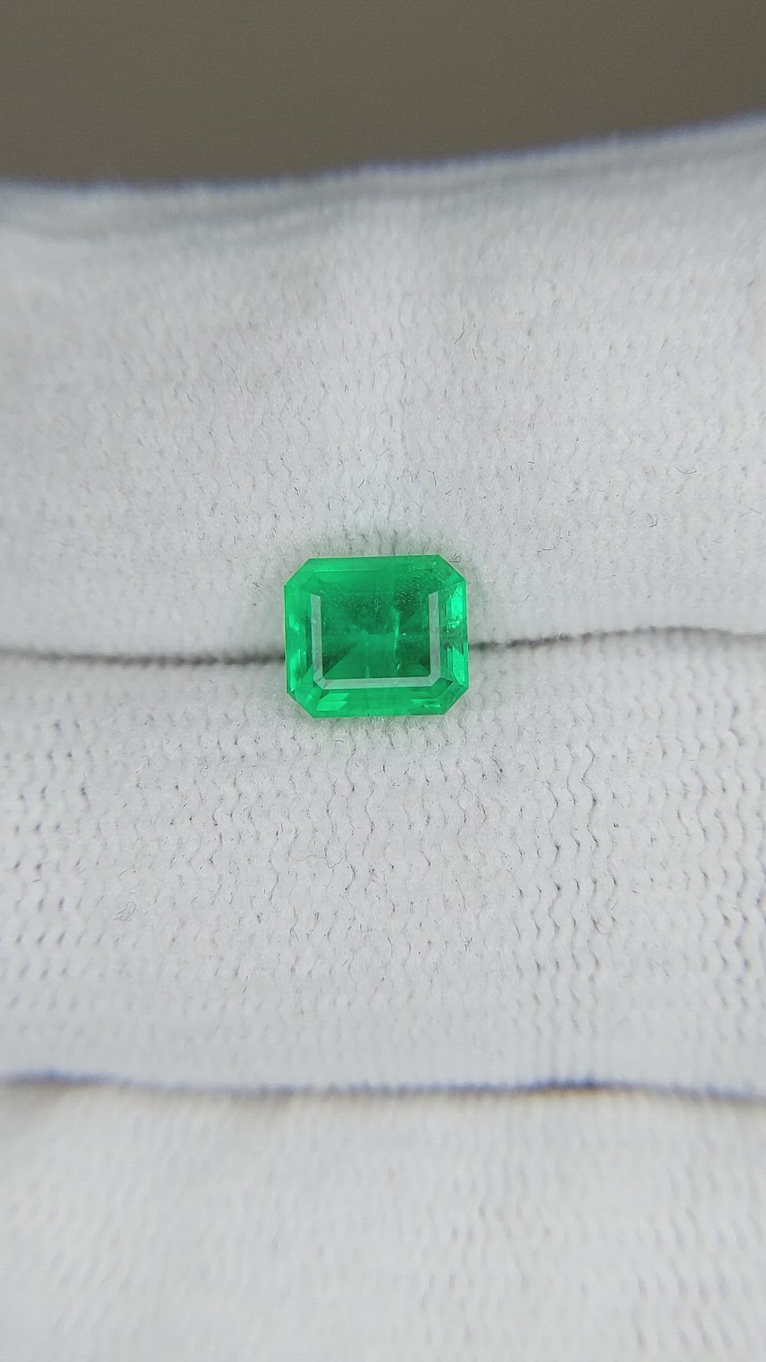 1.31 Ct. Emerald from Russia Size Video