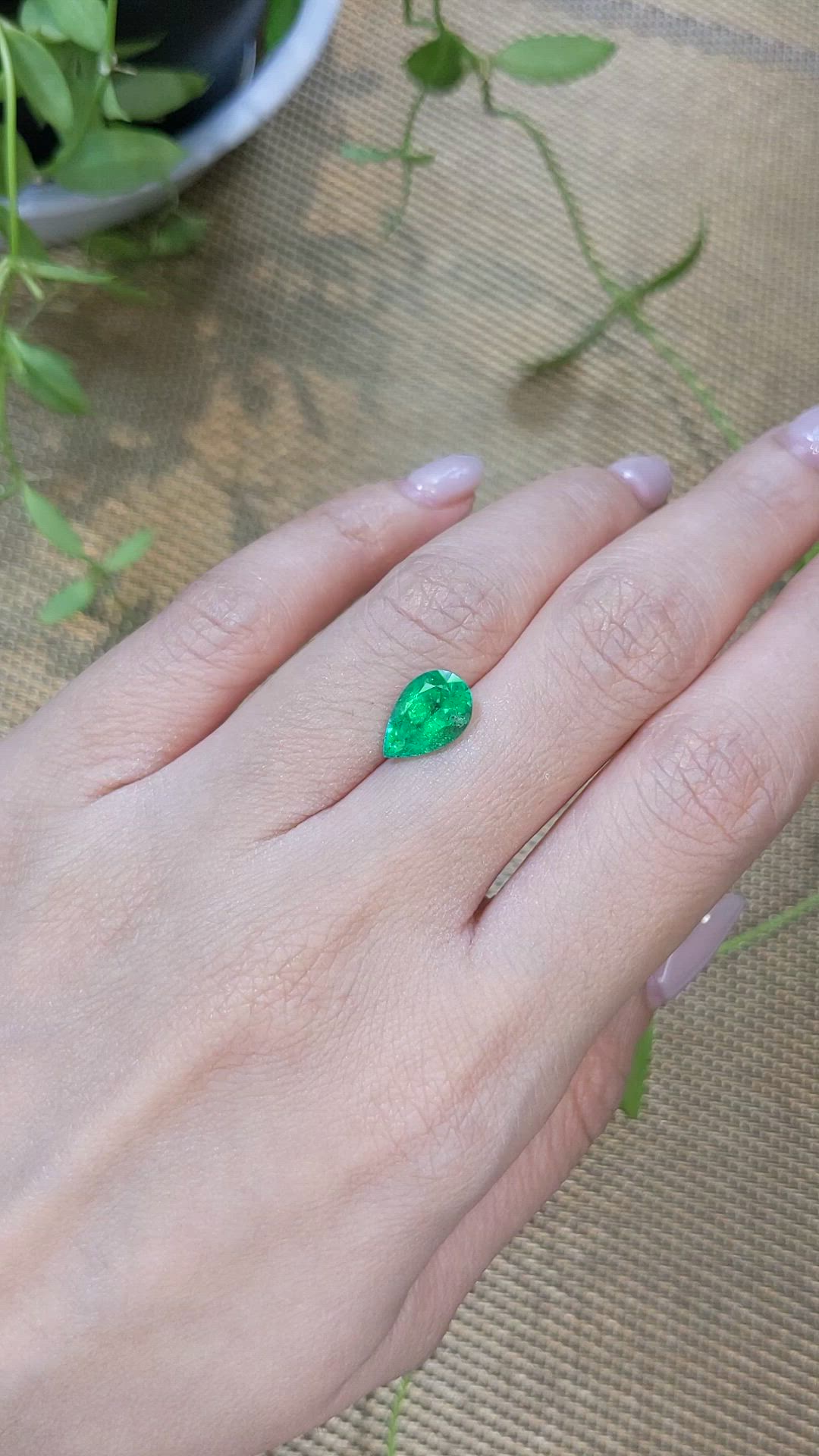 2.15 Ct. Emerald from Russia Size Video