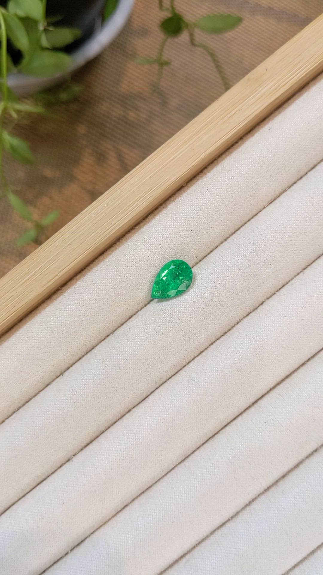 2.15 Ct. Emerald from Russia Size Video