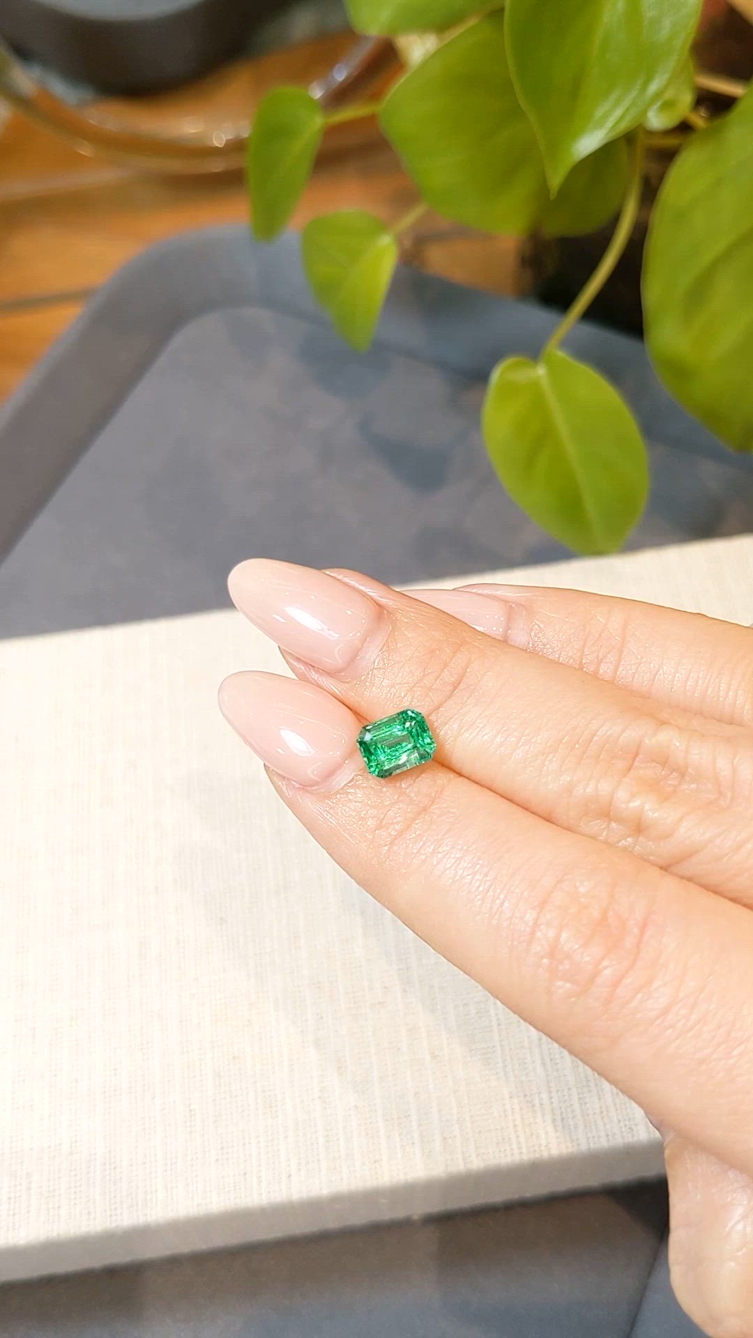 1.25 Ct. Emerald from Russia Size Video