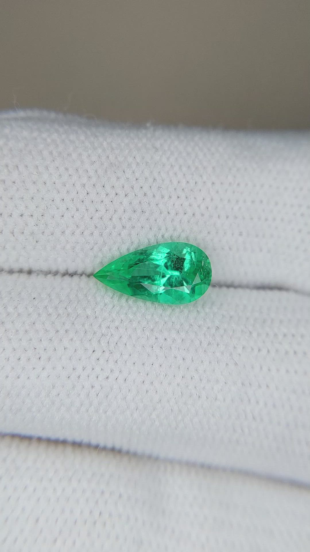 1.24 Ct. Emerald from Russia Size Video