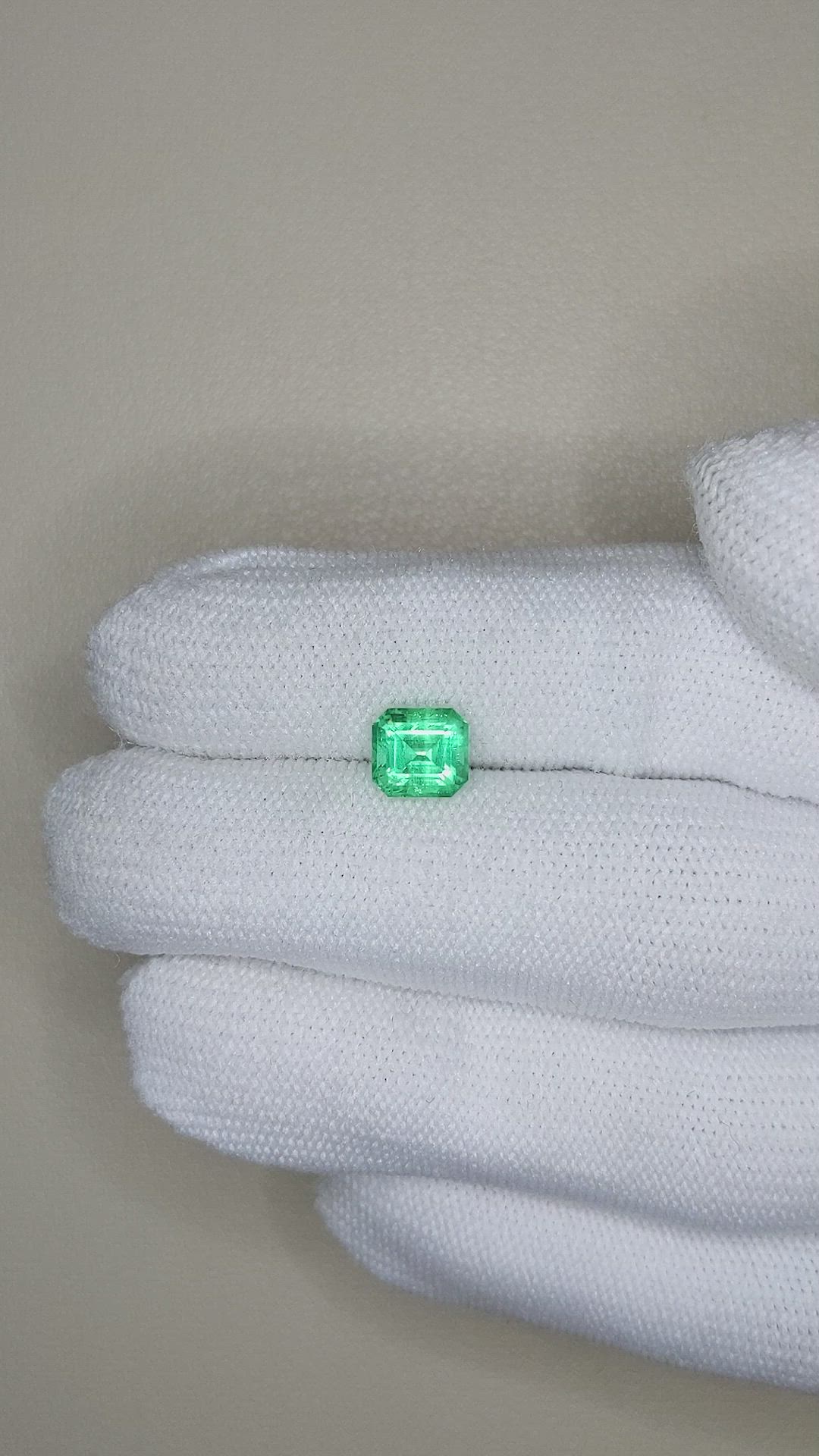 1.25 Ct. Emerald from Russia Size Video