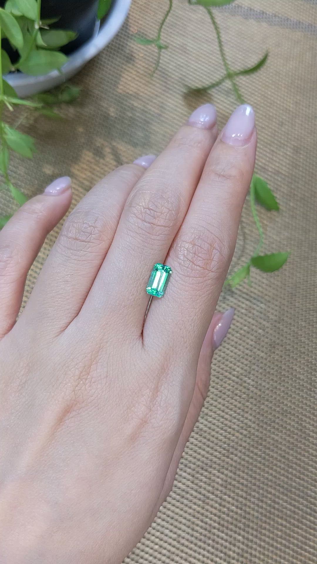 1.26 Ct. Emerald from Russia Size Video